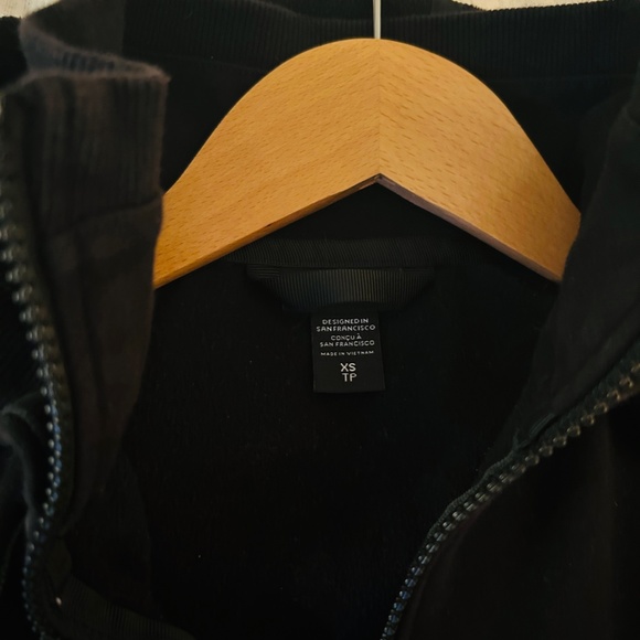 Athlete Triumph Hoodie - Picture 3 of 3